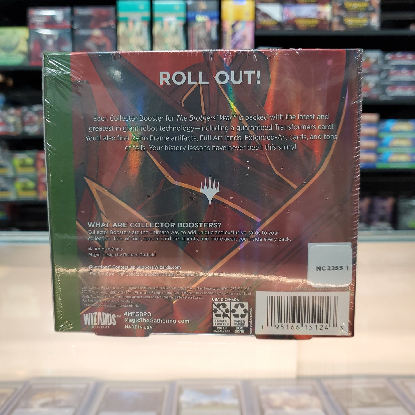 Hot Sale The Gathering - The Brothers' War - Collector Booster Display